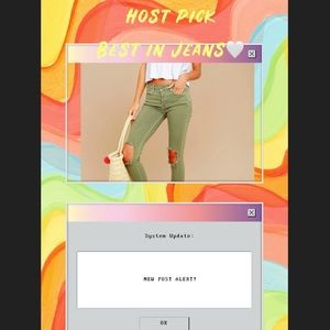 💚HOST PICK💚Free People Green Distressed Jeans